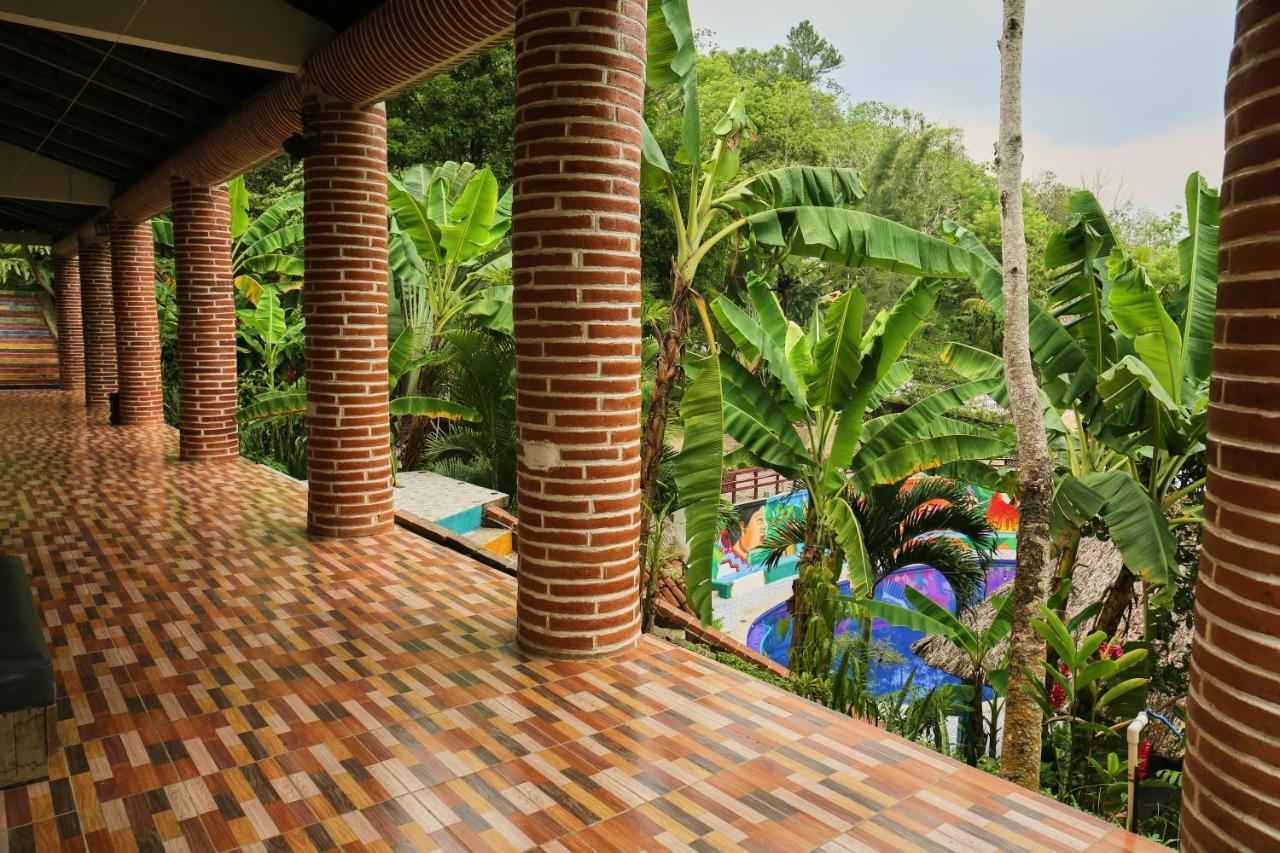 Vinas Hotel Lanquín Exterior foto